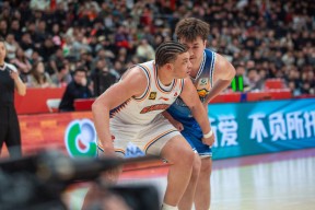 J9.com -关于欧篮联倒计时;上海久事赛前手感冰凉;细节引发关注;更衣室稳定;纪律约束更严格的信息