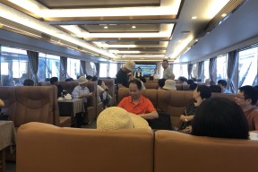 九游会官网登录 -大师赛巅峰对决!闽南独角兽队险胜漓江鲨队队,高尔夫赛场再起波澜;观赏性拉满的简单介绍