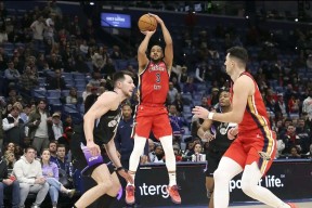 九游会游戏集团 - 风云突变新奥尔良鹈鹕清晨远射贴柱;NBA季后赛版图或变;引发热议;控场能力受关注