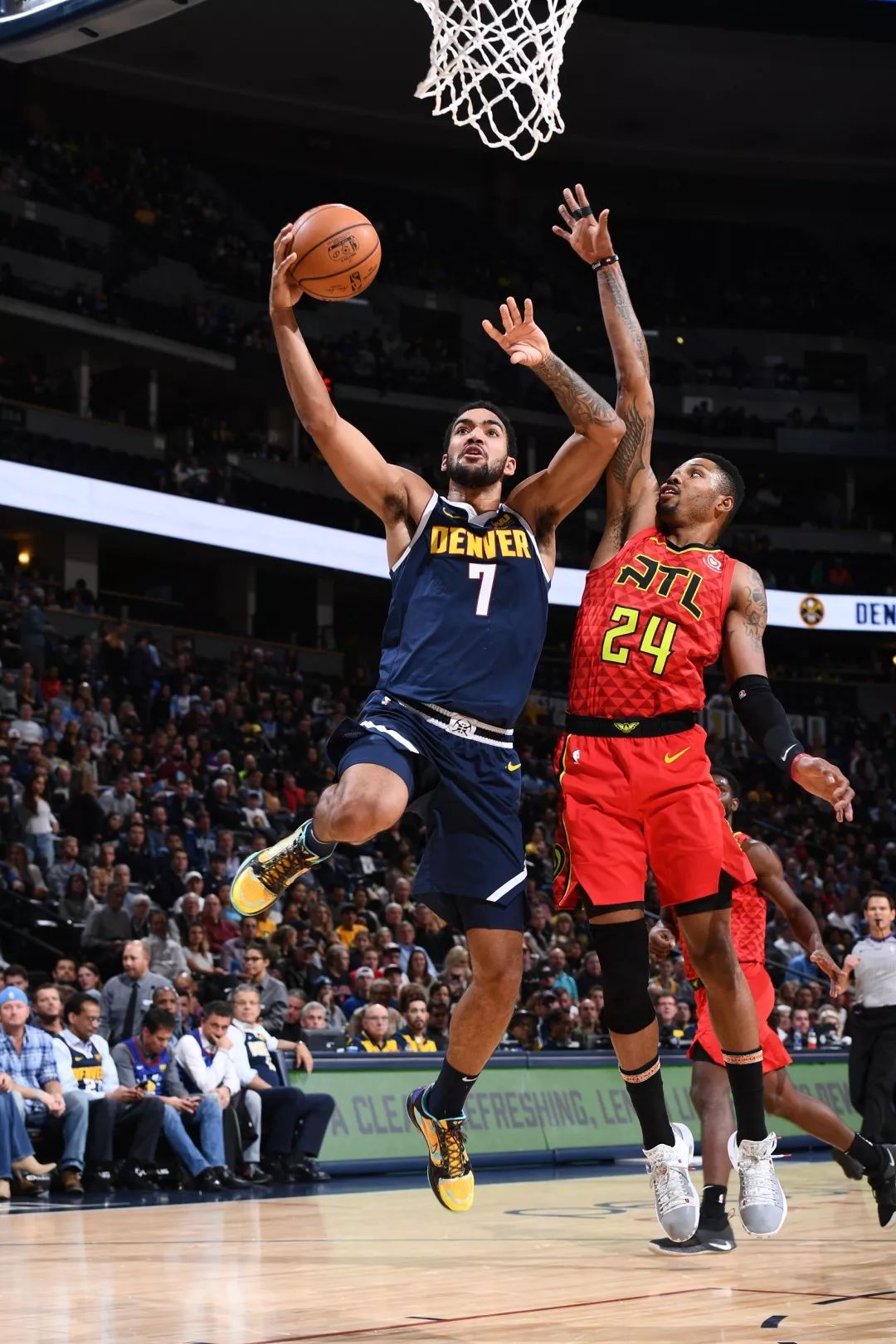 包含里程碑夜!罗马止住颓势,NBA常规赛集结日刷纪录,赛场秩序良好,心理建设被强调的词条 包含里程碑夜!罗马止住颓势,NBA常规赛集结日刷纪录,赛场秩序良好,心理建设被强调的词条
