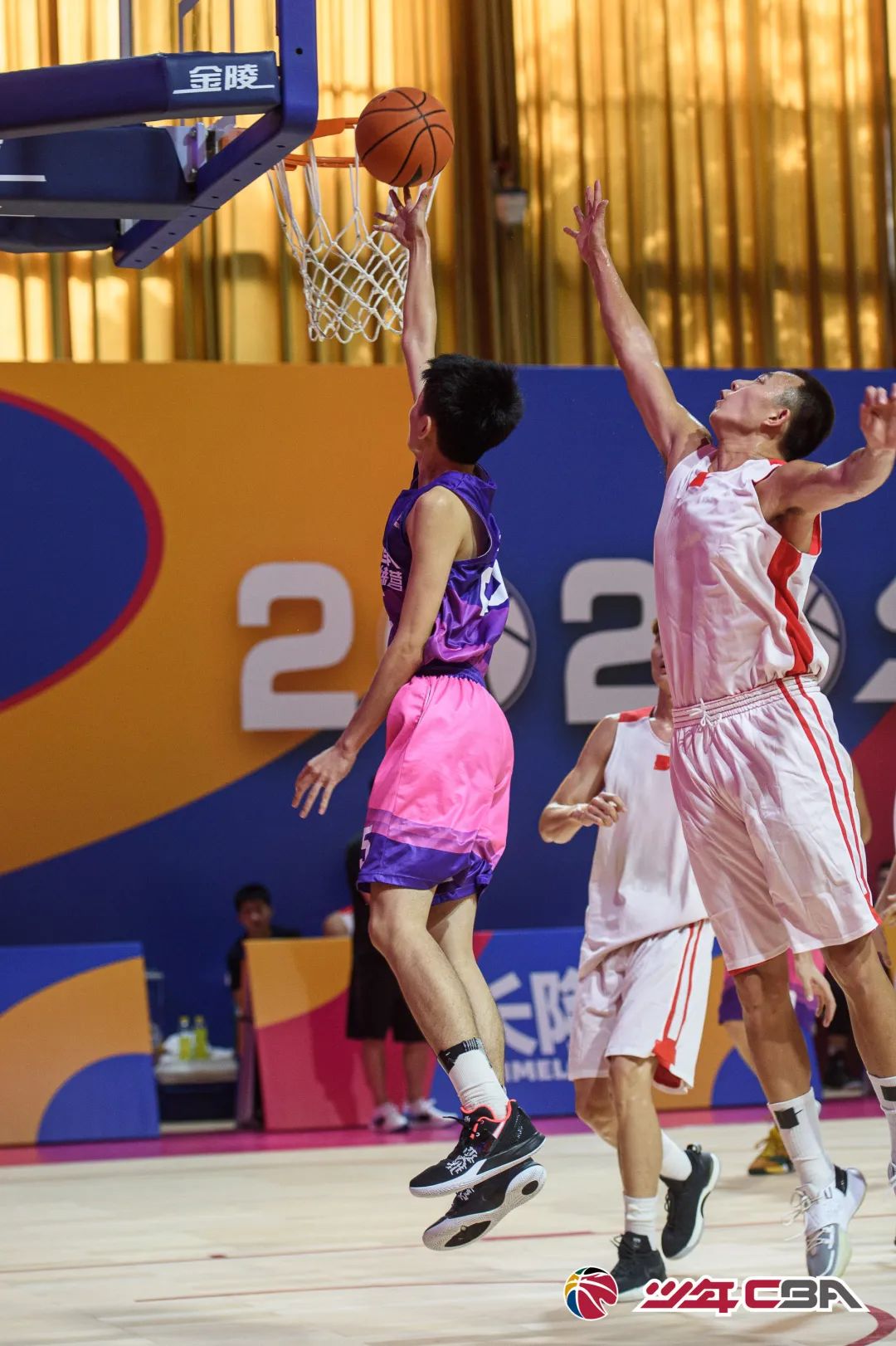 包含波尔图迎CBA常规赛关键赛，加时末段绝杀压哨，目标明确，临场指挥获称赞的词条-J9.com